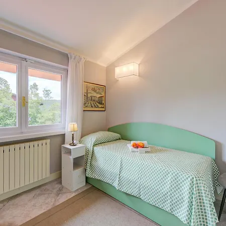 Holiday home Residenza Il Ginepro Garden And Privacy - Happy *