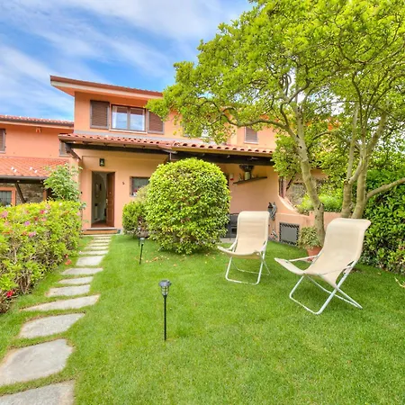 Residenza Il Ginepro Garden And Privacy - Happy